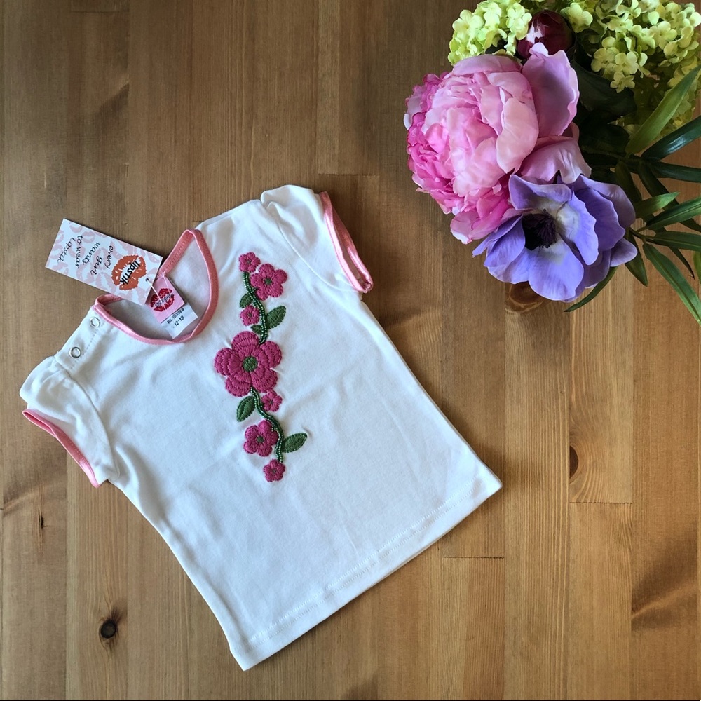 Lipstik NWT Girls’ Embroidered Top